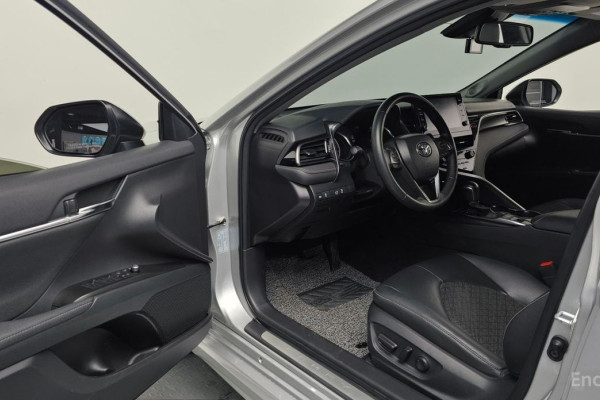 2021 Toyota Camry с пробегом 50 659 км