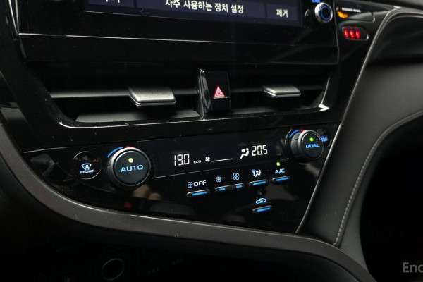 2022 Toyota Camry с пробегом 20 379 км