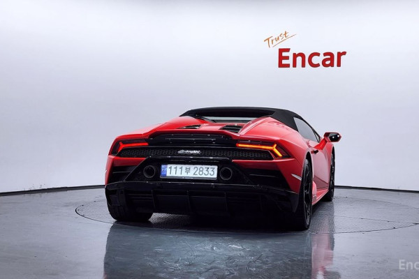 2023 Lamborghini Huracán с пробегом 18 921 км