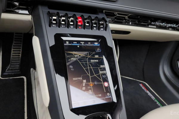 2023 Lamborghini Huracán с пробегом 18 921 км