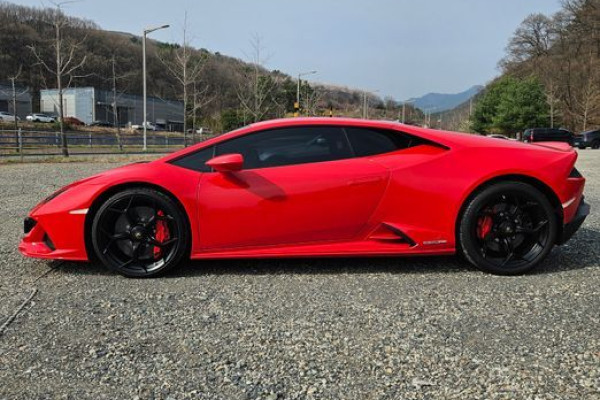 2020 Lamborghini Huracán с пробегом 18 000 км