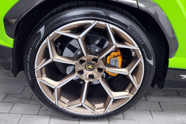 2024 Lamborghini Urus с пробегом 15 483 км