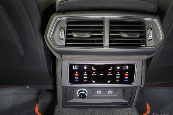 2025 Lamborghini Urus с пробегом 58 км