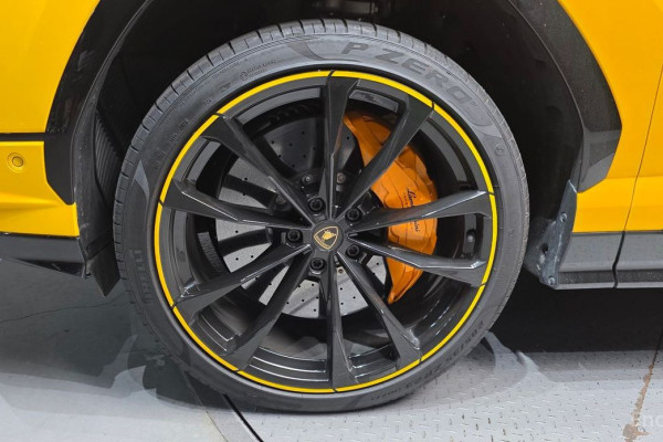 2024 Lamborghini Urus с пробегом 3 395 км