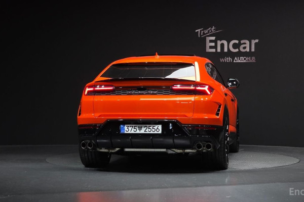 2025 Lamborghini Urus с пробегом 51 км