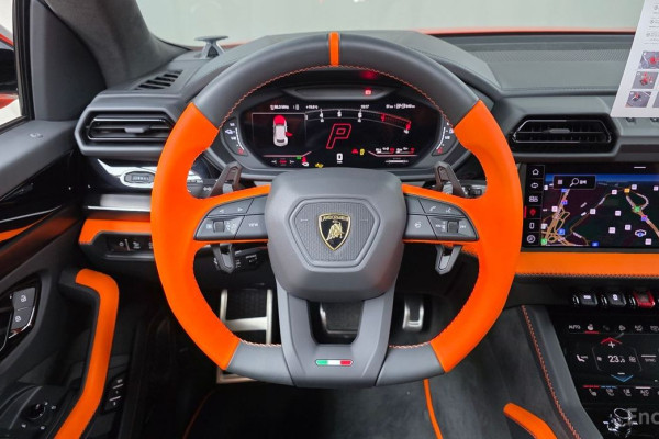 2025 Lamborghini Urus с пробегом 51 км