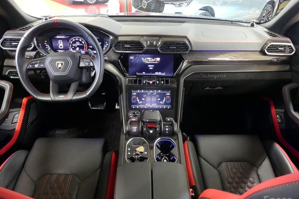 2023 Lamborghini Urus с пробегом 6 699 км