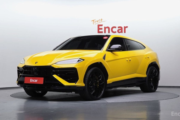 2025 Lamborghini Urus с пробегом 4 821 км