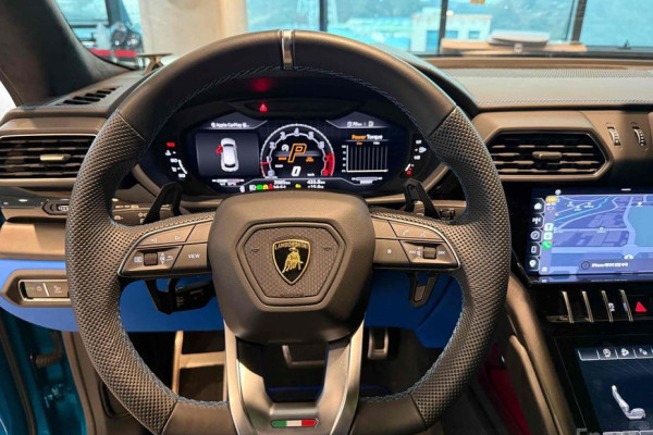 2024 Lamborghini Urus с пробегом 4 000 км