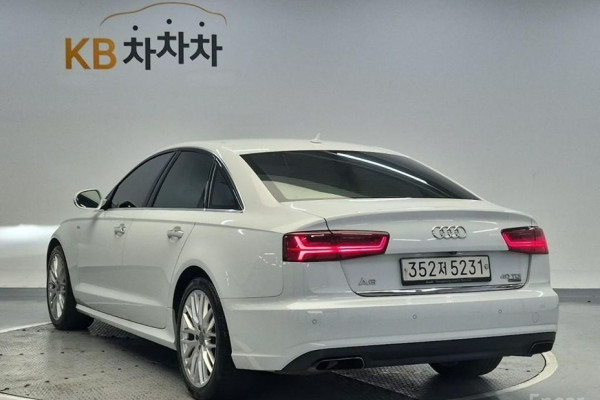2016 Audi A6 с пробегом 143 477 км