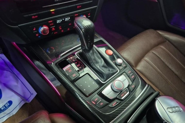 2016 Audi A6 с пробегом 143 477 км