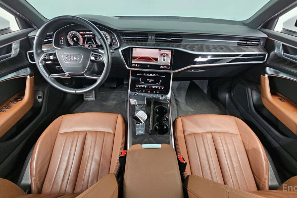 2023 Audi A6 с пробегом 40 245 км