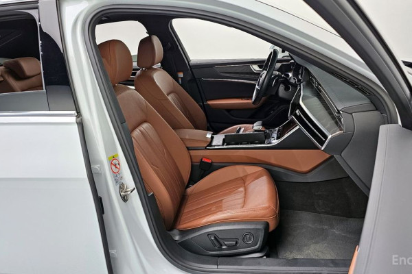 2023 Audi A6 с пробегом 40 245 км