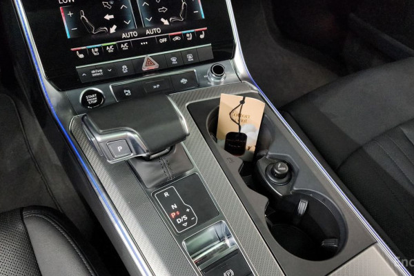 2021 Audi A6 с пробегом 27 502 км