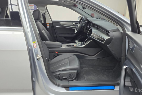 2021 Audi A6 с пробегом 19 057 км