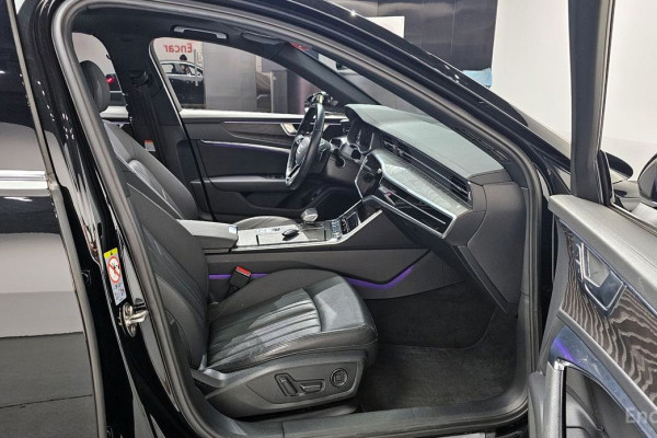 2021 Audi A6 с пробегом 82 536 км