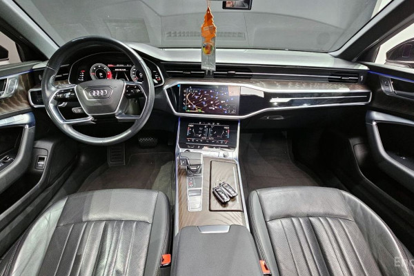 2021 Audi A6 с пробегом 59 072 км