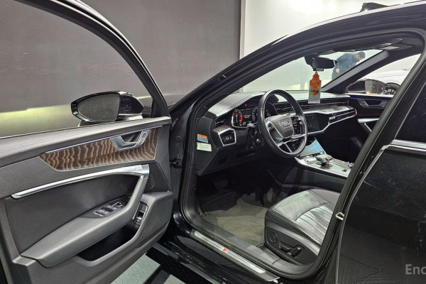 2021 Audi A6 с пробегом 59 072 км