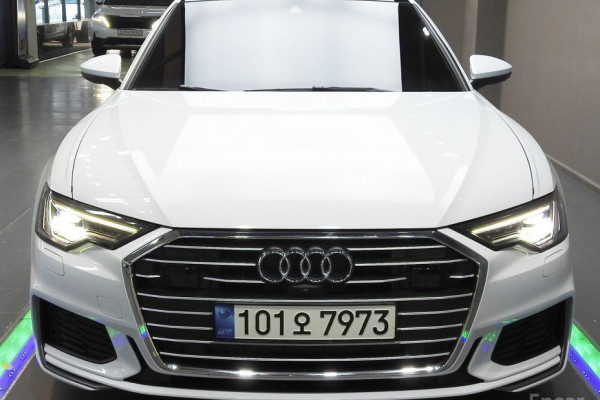 2021 Audi A6 с пробегом 88 000 км