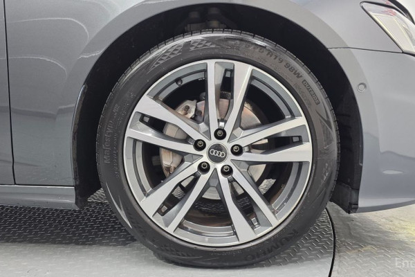 2022 Audi A6 с пробегом 54 463 км