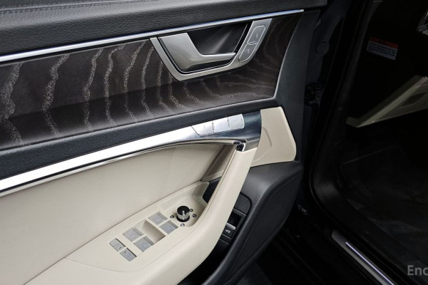 2023 Audi A6 с пробегом 21 771 км