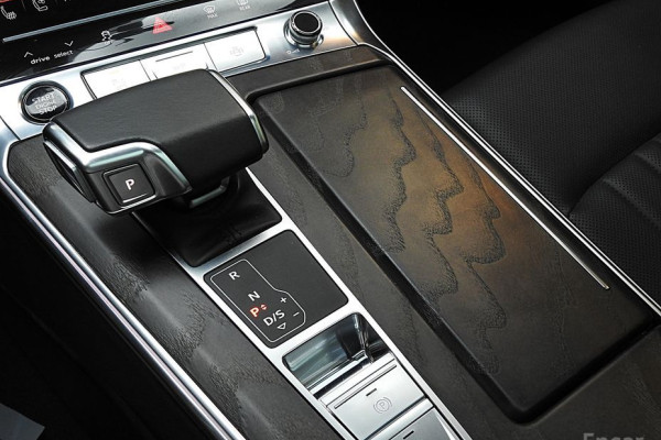 2021 Audi A6 с пробегом 88 000 км