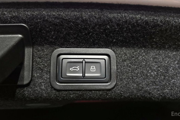 2022 Audi A6 с пробегом 83 239 км