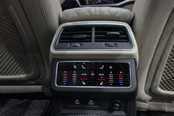 2022 Audi A6 с пробегом 54 463 км