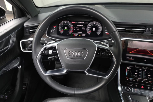 2022 Audi A6 с пробегом 57 582 км