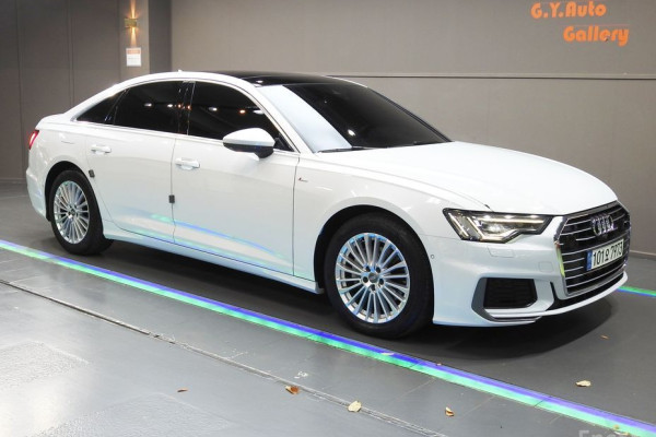 2021 Audi A6 с пробегом 88 000 км