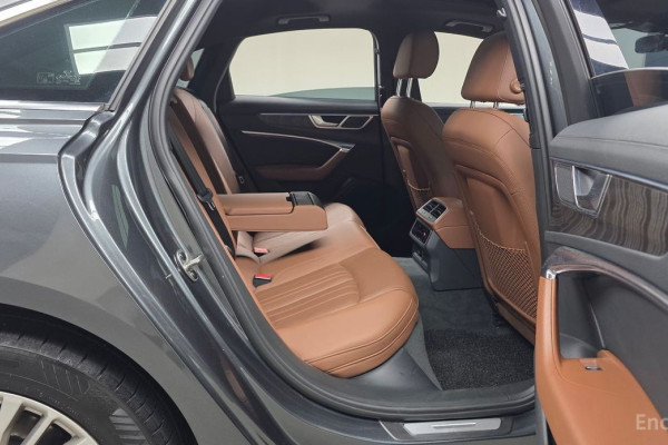 2020 Audi A6 с пробегом 114 357 км