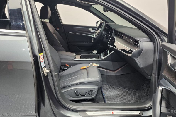 2023 Audi A6 с пробегом 11 036 км