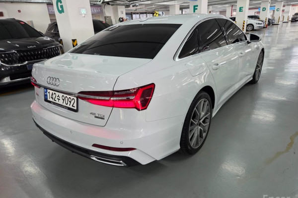 2023 Audi A6 с пробегом 29 201 км