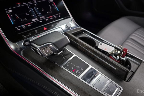 2021 Audi A6 с пробегом 99 996 км