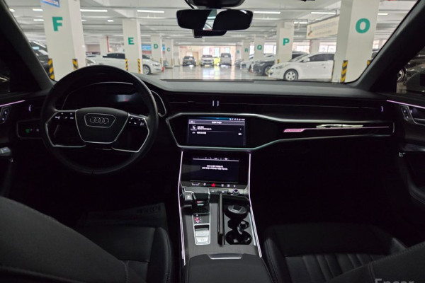 2023 Audi A6 с пробегом 29 201 км