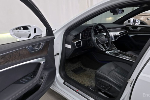 2021 Audi A6 с пробегом 99 996 км