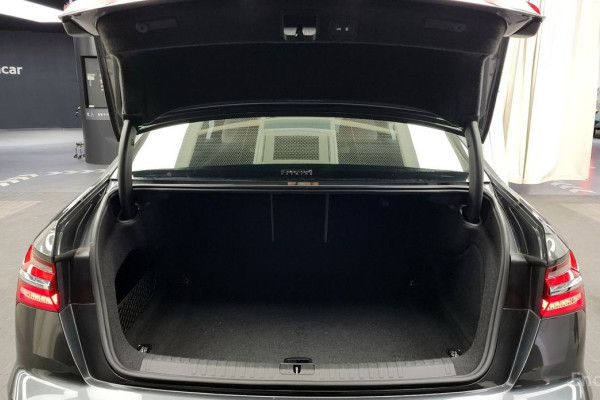 2023 Audi A6 с пробегом 27 407 км