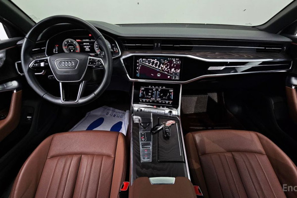 2021 Audi A6 с пробегом 98 693 км