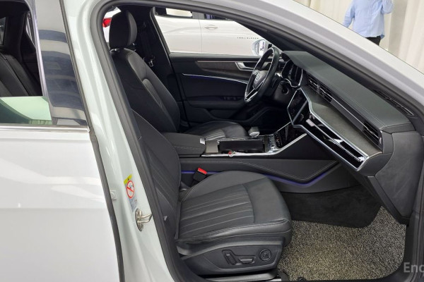 2021 Audi A6 с пробегом 99 996 км