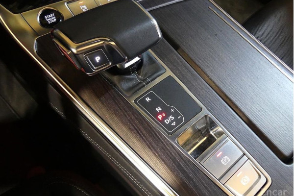 2022 Audi A6 с пробегом 34 000 км