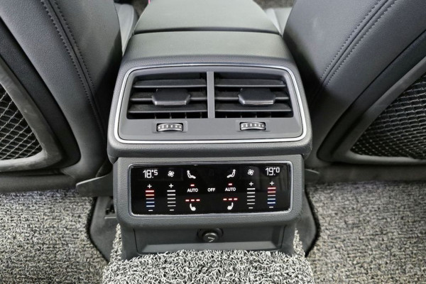 2021 Audi A6 с пробегом 99 996 км