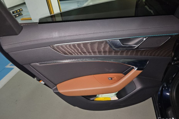 2022 Audi A6 с пробегом 37 663 км