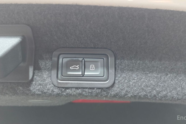 2020 Audi A6 с пробегом 77 613 км