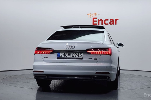 2022 Audi A6 с пробегом 65 512 км