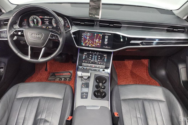 2022 Audi A6 с пробегом 65 512 км