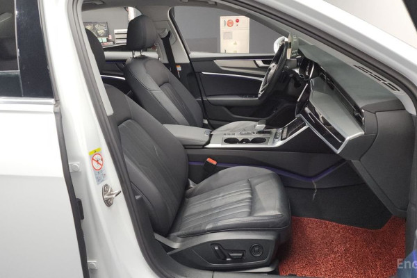 2022 Audi A6 с пробегом 65 512 км