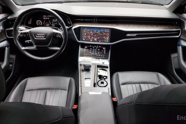 2023 Audi A6 с пробегом 22 253 км