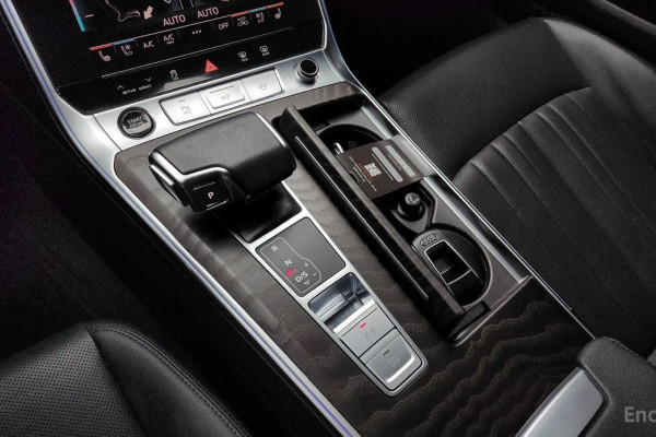 2023 Audi A6 с пробегом 22 253 км