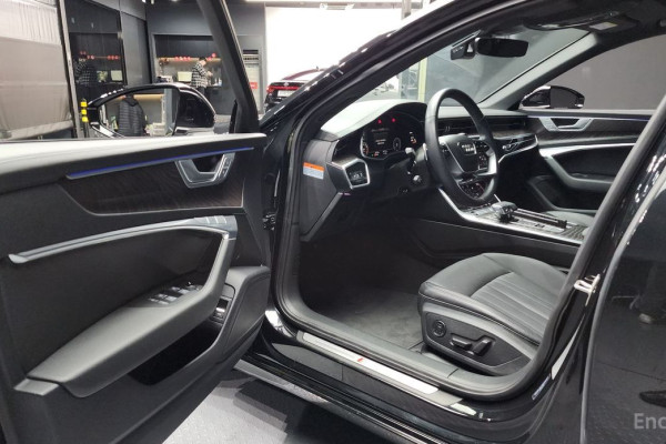 2023 Audi A6 с пробегом 22 253 км