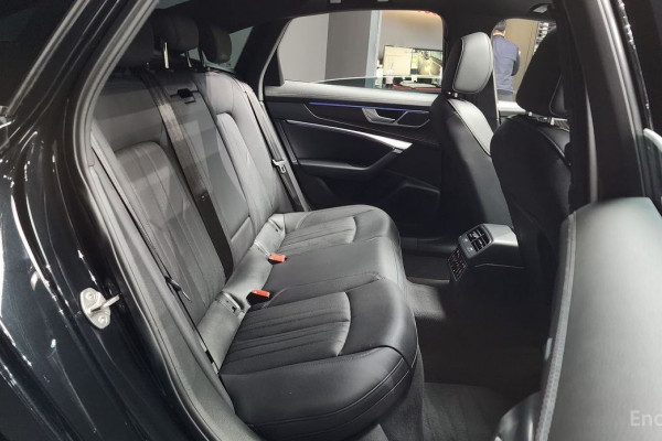 2023 Audi A6 с пробегом 22 253 км